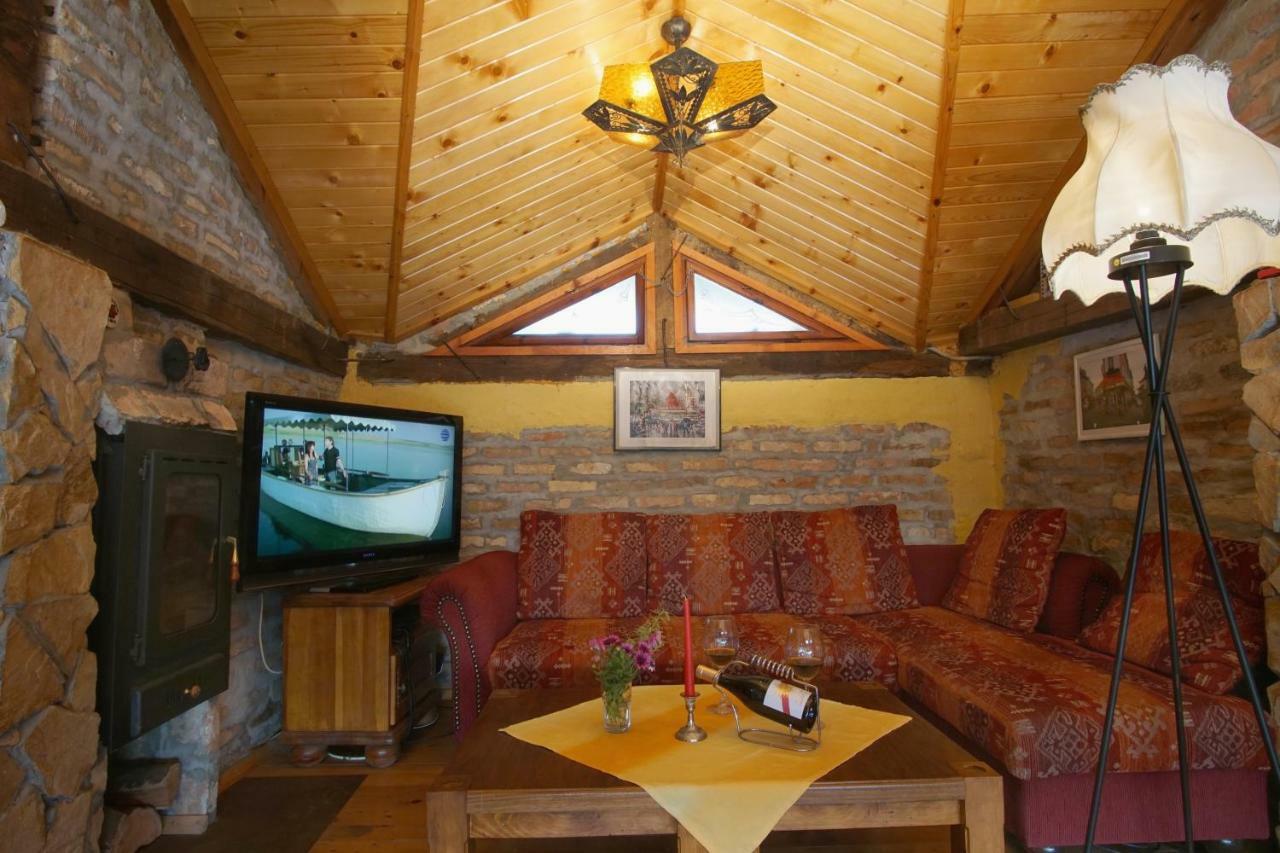 Casa De Artes Guest House Balchik Eksteriør billede